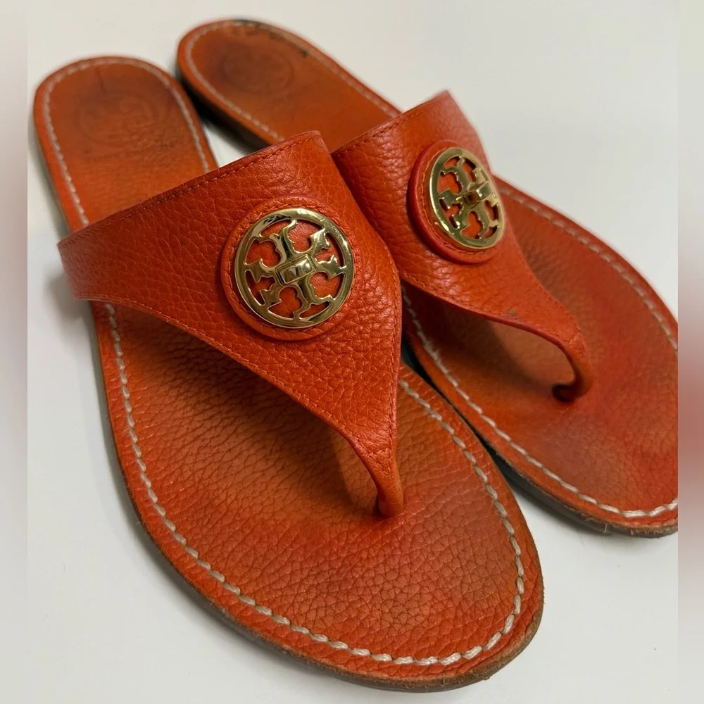 Tory Burch Womens Flat Thong Sandals,‎ Flame Red, Size 7.5, Made in Brazil